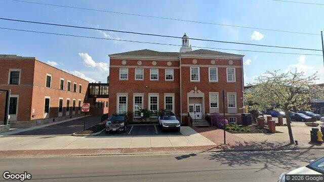 Front exterior view of Delaware City Hall on South Sandusky Street.